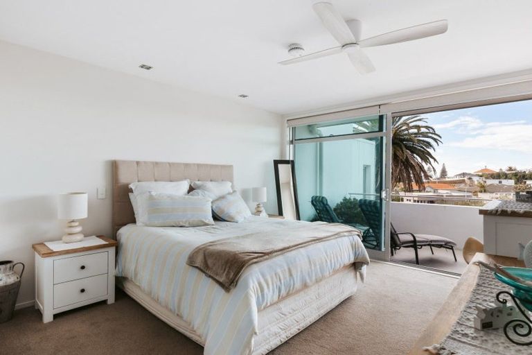 Photo of property in Palm Cove Apartments, 302/6 Tawa Street, Mount Maunganui, 3116