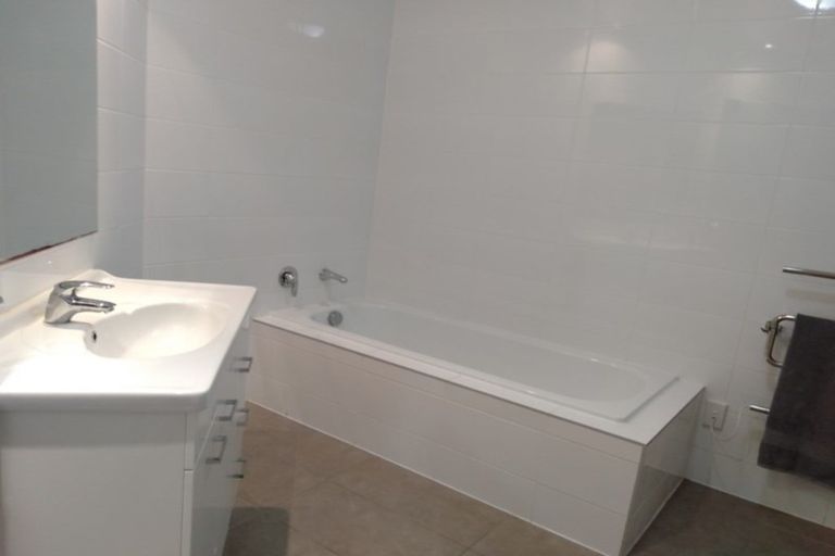 Photo of property in 17 Kennedy Place, Waikanae Beach, Waikanae, 5036