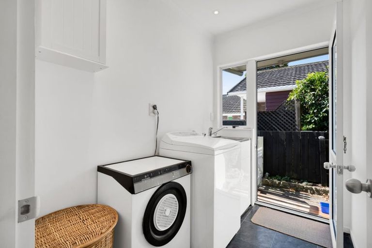 Photo of property in 45 Glamis Avenue, Bell Block, New Plymouth, 4312