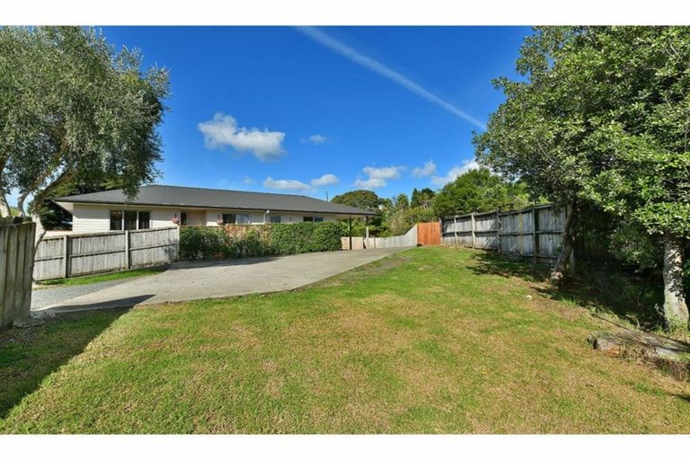 Photo of property in 5a Hammond Avenue, Hatfields Beach, Orewa, 0931