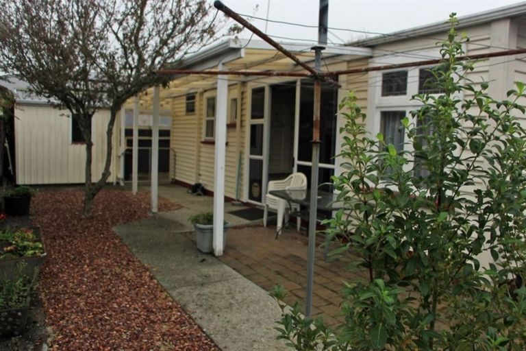 Photo of property in 48 Hoffman Street, Hokitika, 7810