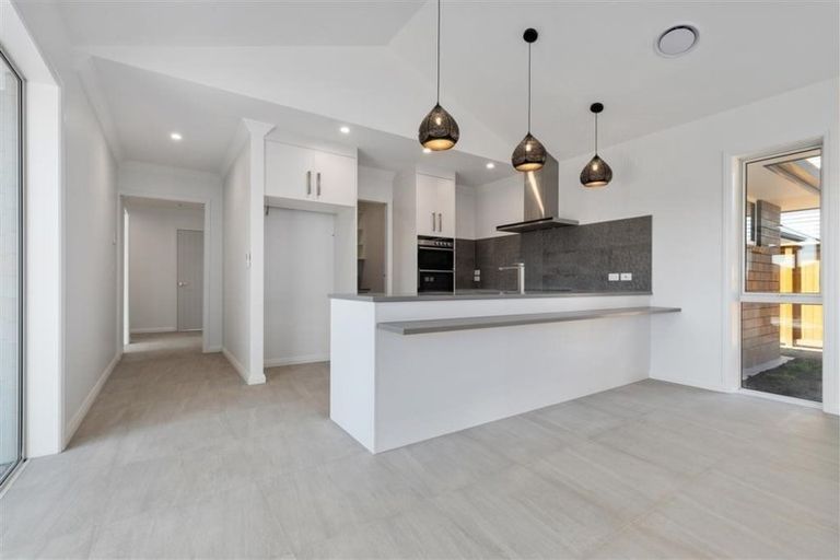 Photo of property in 5 Forge Street, Huntington, Hamilton, 3210