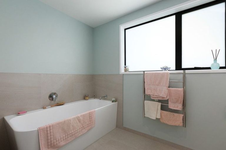 Photo of property in 5 Seafoam Place, Waihi Beach, 3611