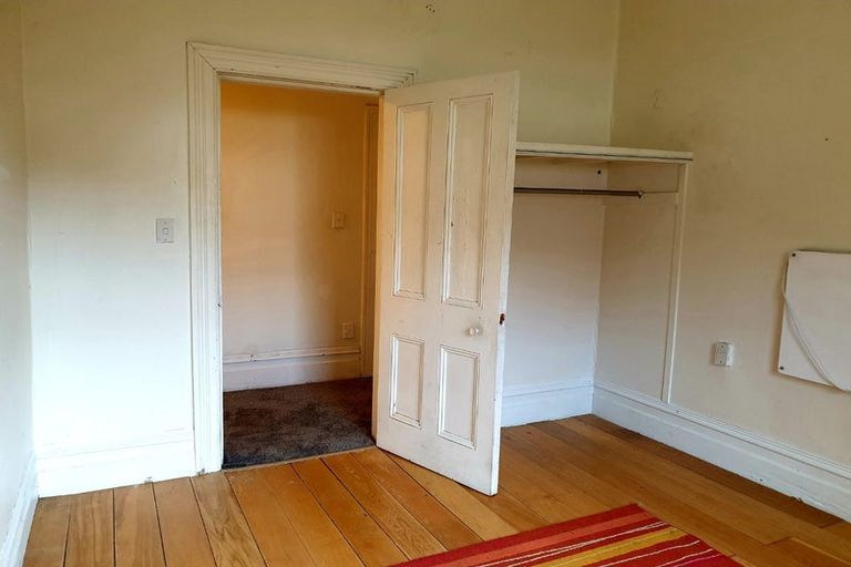 Photo of property in 80 Shakespeare Road, Bluff Hill, Napier, 4110