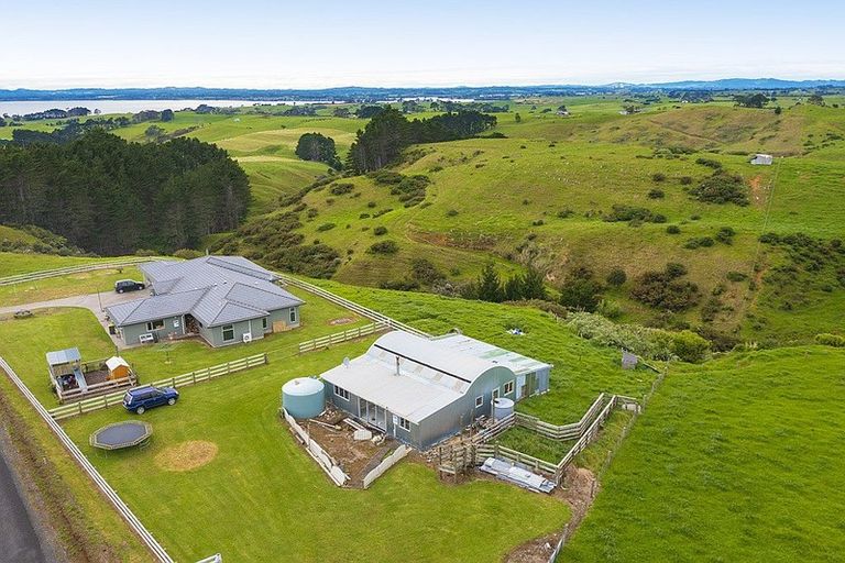 Photo of property in 48 Hatton Road, Awhitu, Waiuku, 2684