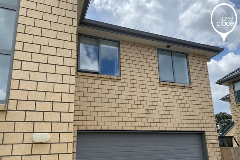 Photo of property in 17d Orchard Street, Avondale, Auckland, 1026