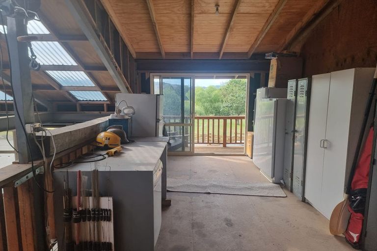 Photo of property in 10 Pigeon Valley Road, Wakefield, 7025