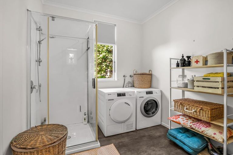 Photo of property in 15 Godwin Crescent, College Estate, Whanganui, 4500