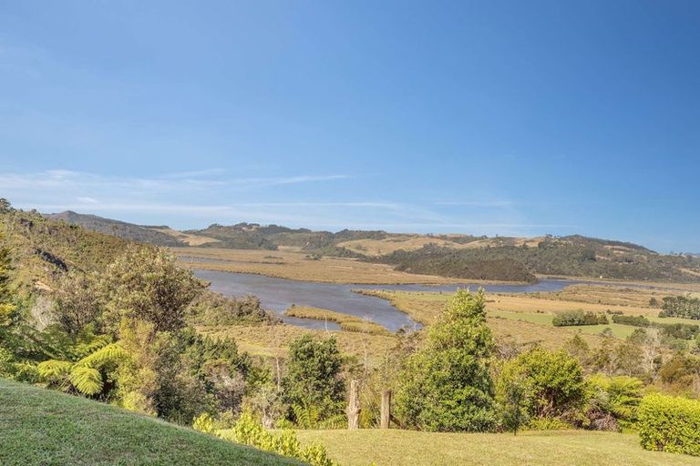 Photo of property in 92 Comers Road, Kaimarama, Whitianga, 3591