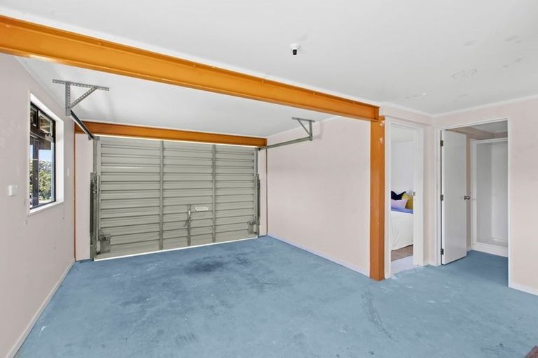Photo of property in 4 Puriri Avenue, Leigh, 0985