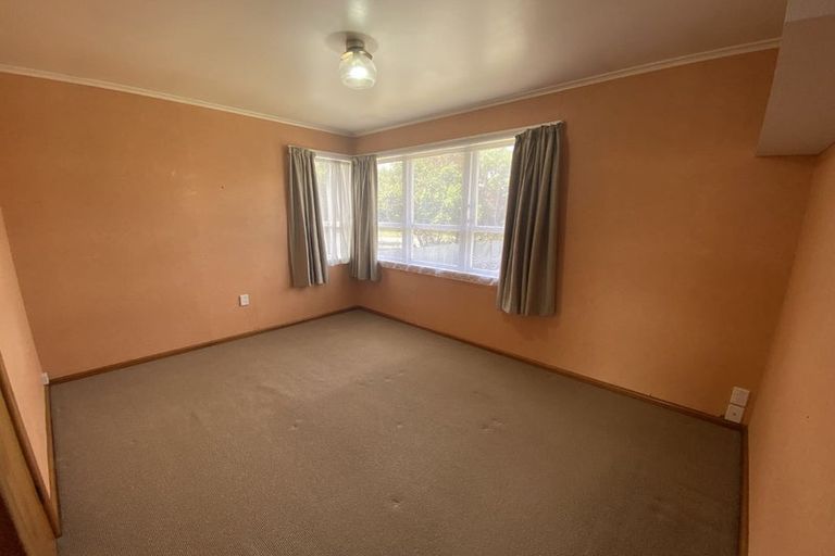 Photo of property in 24 Merton Crescent, Pirimai, Napier, 4112