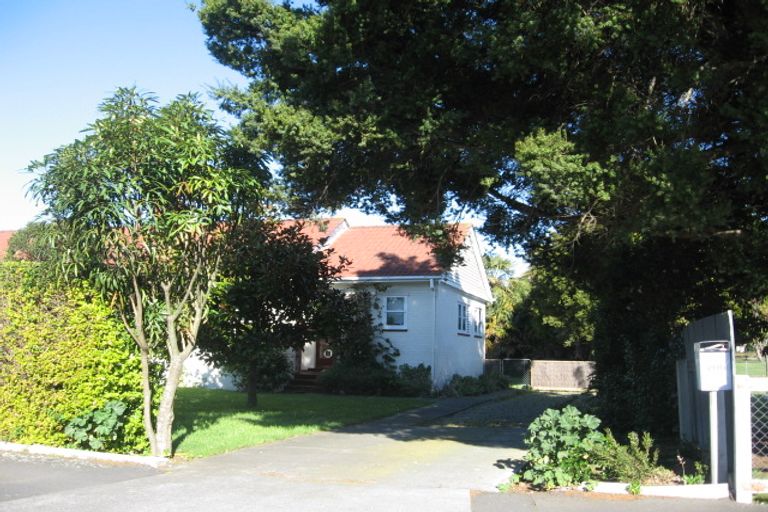 Photo of property in 200 College Street, West End, Palmerston North, 4412