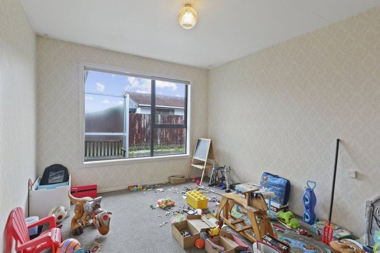 Photo of property in 2/101 Teesdale Street, Burnside, Christchurch, 8053