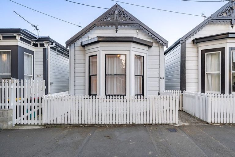 Photo of property in 149 Tasman Street, Mount Cook, Wellington, 6021