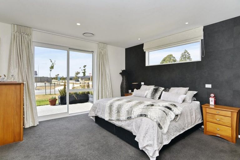 Photo of property in 1 Tara Crescent, Woodend, 7610