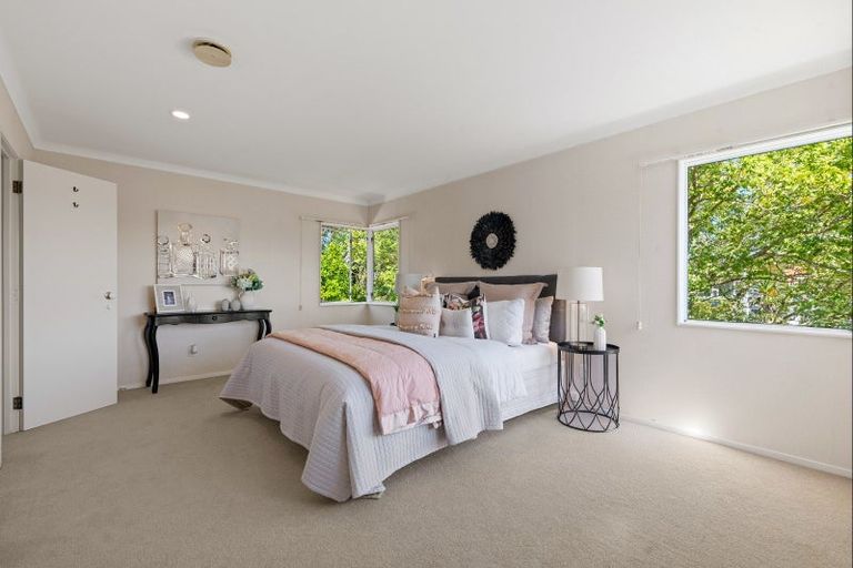 Photo of property in 1/36 Nihill Crescent, Mission Bay, Auckland, 1071