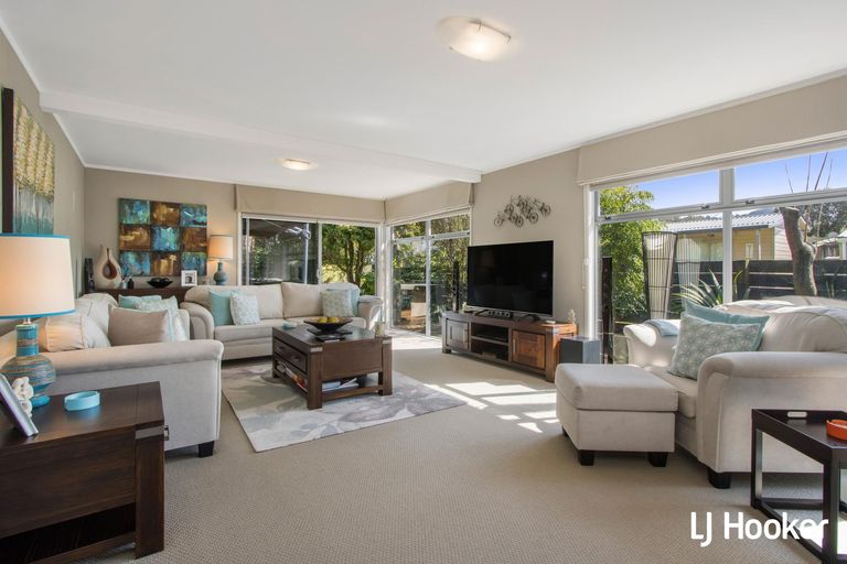 Photo of property in 4a Hillview Road, Waihi Beach, 3611