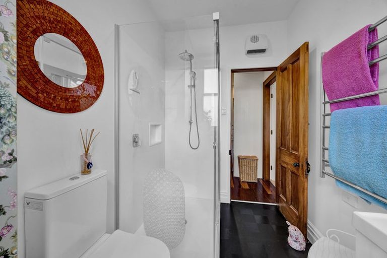 Photo of property in 416 Frankley Road, Hurdon, New Plymouth, 4310