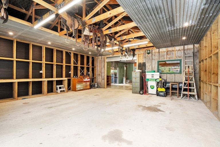 Photo of property in 130 Western Hills Drive, Kensington, Whangarei, 0112