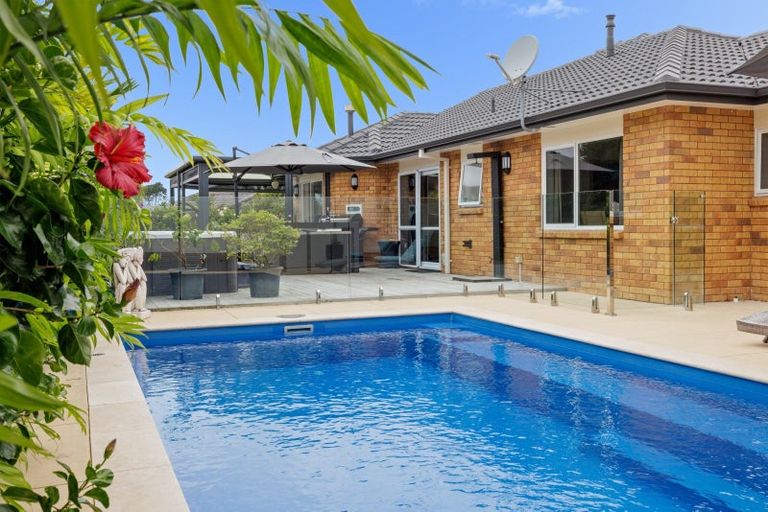 Photo of property in 90 Santa Monica Drive, Papamoa Beach, Papamoa, 3118