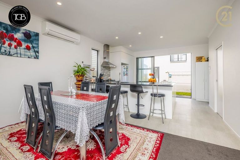 Photo of property in 18 Rere Close, Takanini, 2112