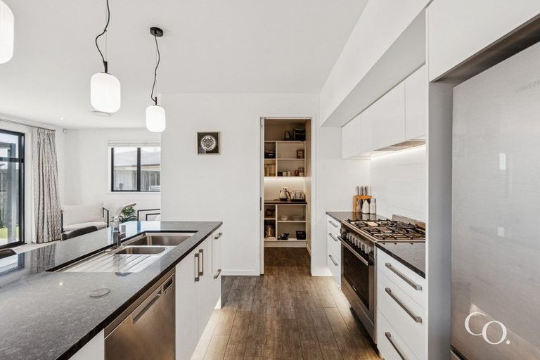 Photo of property in 51 Kahuparere Crescent, Pyes Pa, Tauranga, 3112