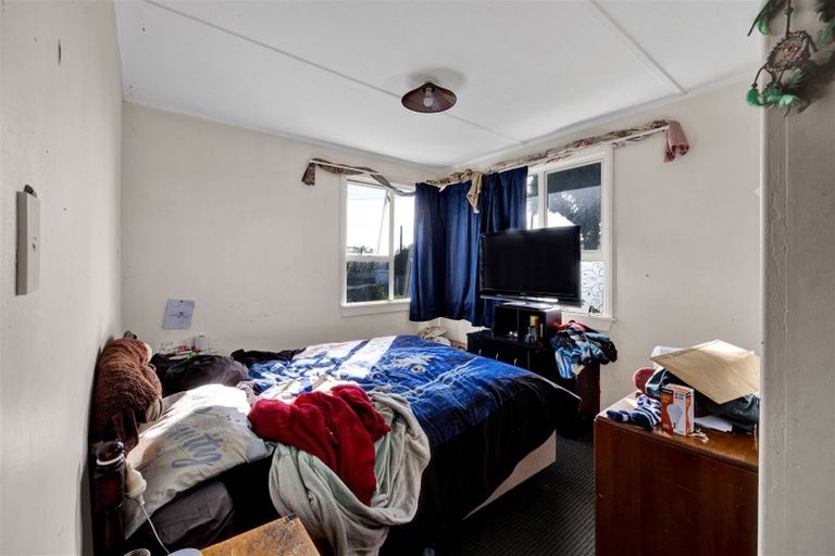 Photo of property in 8 Turuturu Road, Hawera, 4610