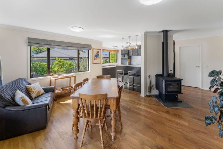 Photo of property in 8a Angus Place, Wakefield, 7025