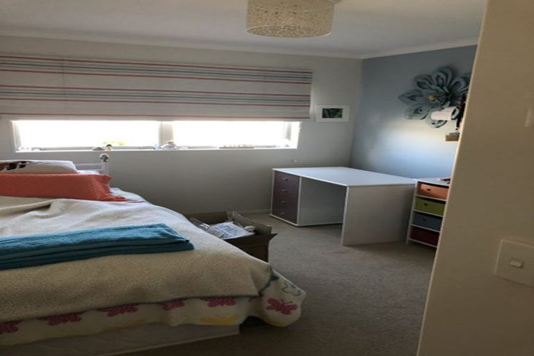 Photo of property in 1/88a Endeavour Drive, Whitby, Porirua, 5024