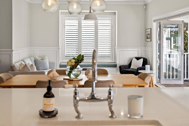 Photo of property in 20 Crabb Fields Lane, Riverhead, 0820