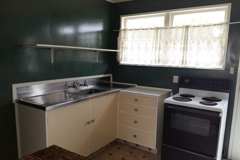 Photo of property in 2/123 Vogel Street, Roslyn, Palmerston North, 4414