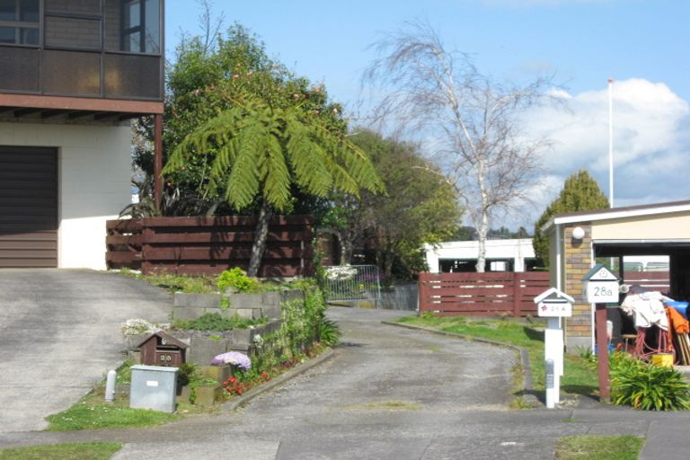 Photo of property in 28a Marchant Place, Westown, New Plymouth, 4310