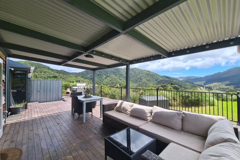 Photo of property in 1830 Colville Road, Amodeo Bay, Coromandel, 3584