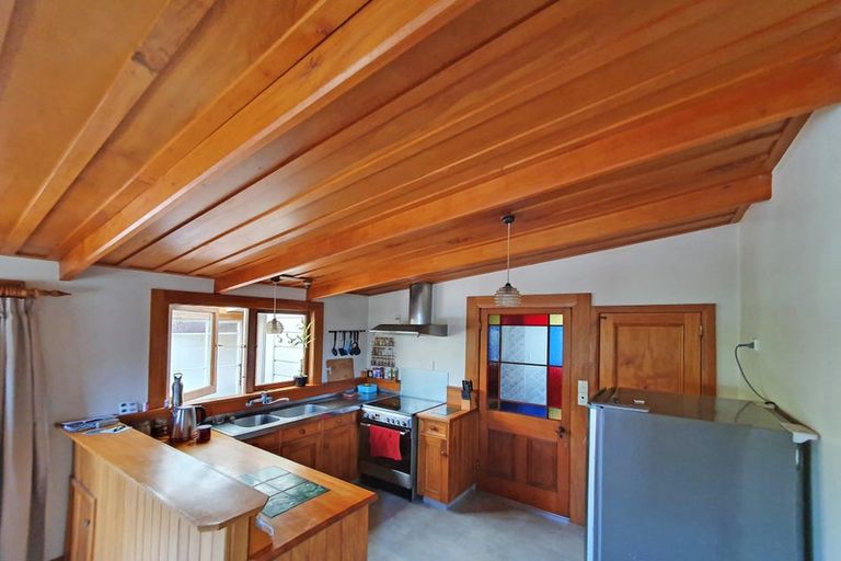 Photo of property in 83 Meeanee Road, Taradale, Napier, 4112