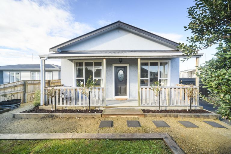 Photo of property in 27 Monmouth Street, Feilding, 4702