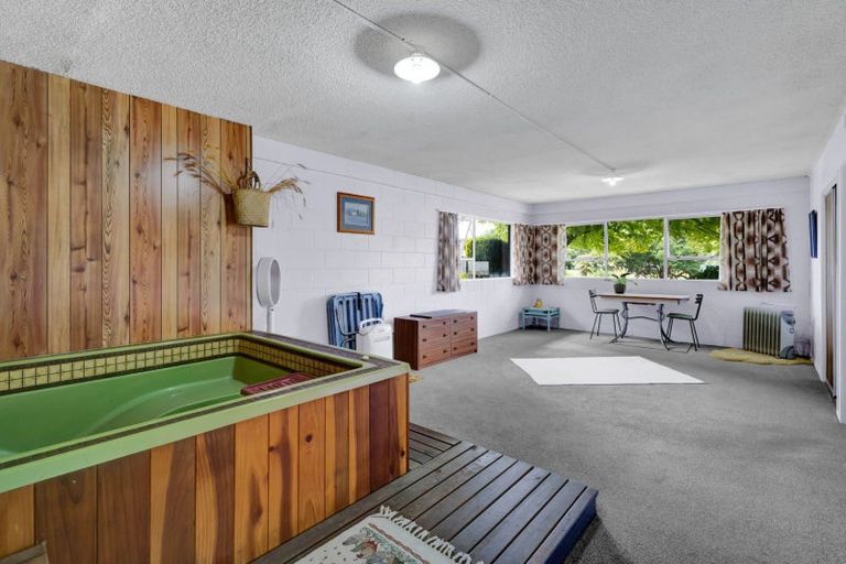 Photo of property in 39 Oberon Street, Stratford, 4332