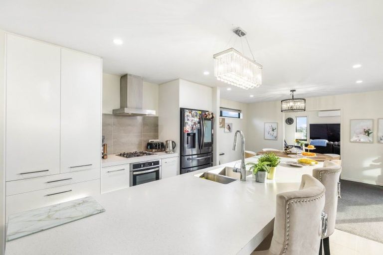 Photo of property in 55 Anselmi Ridge Road, Pukekohe, 2120