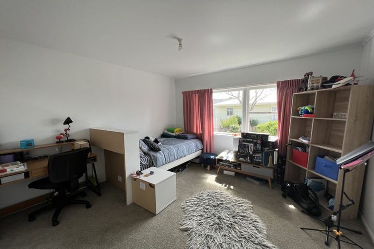 Photo of property in 157a Carlisle Road, Northcross, Auckland, 0632