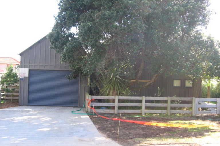 Photo of property in 217a Given Avenue, Whangamata, 3620