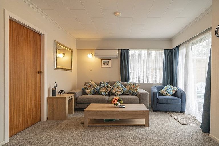 Photo of property in 18 Anthony Grove, Paraparaumu Beach, Paraparaumu, 5032