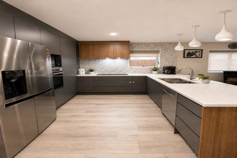 Photo of property in 9 Tidal View Road, Karaka, Papakura, 2113