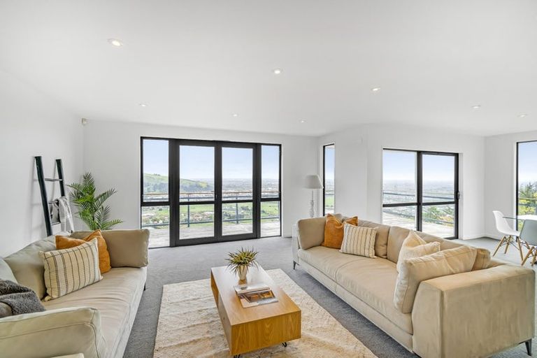 Photo of property in 184 Major Hornbrook Road, Mount Pleasant, Christchurch, 8081