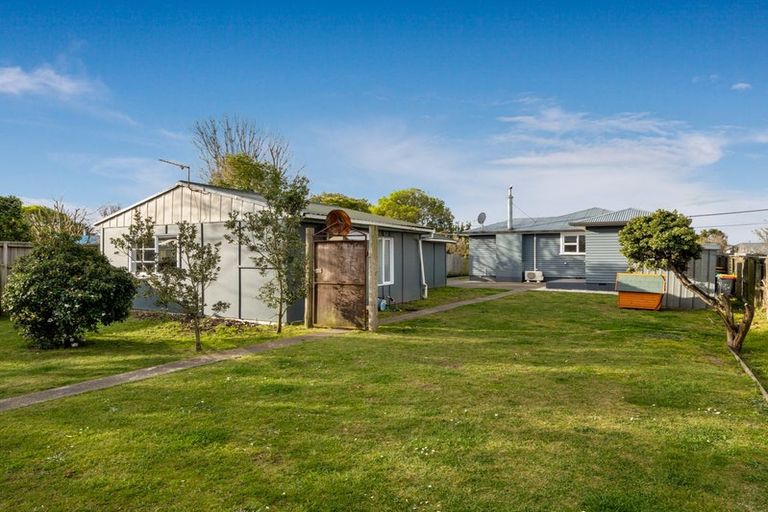 Photo of property in 82 Marlow Road, Aranui, Christchurch, 8061