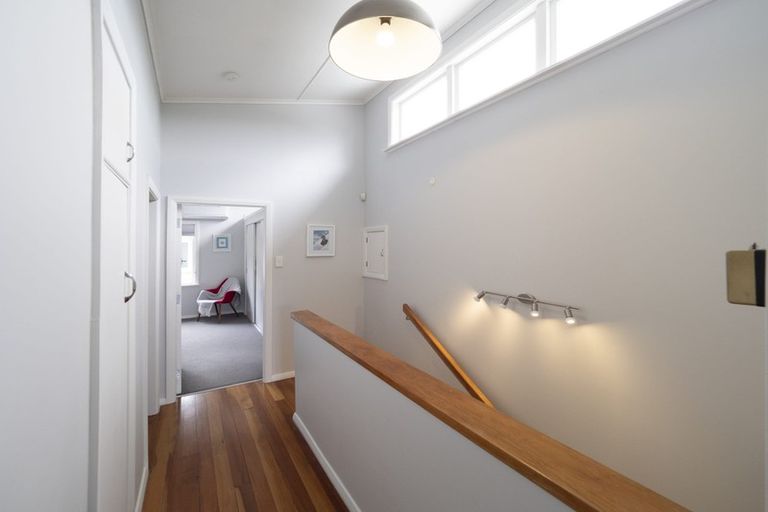 Photo of property in 25 Spencer Street, Crofton Downs, Wellington, 6035