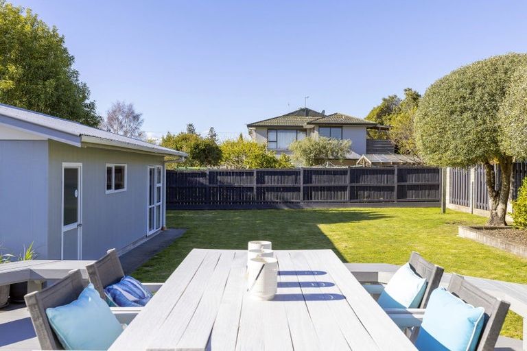 Photo of property in 12 Charles Crescent, Rainbow Point, Taupo, 3330