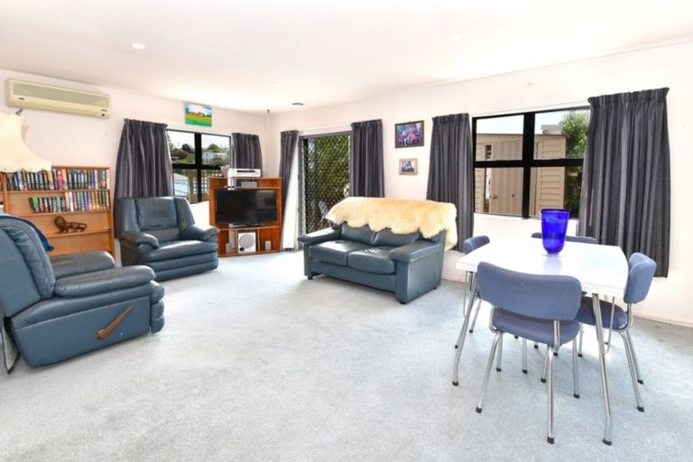 Photo of property in 6/670 Whangaparaoa Road, Stanmore Bay, Whangaparaoa, 0932