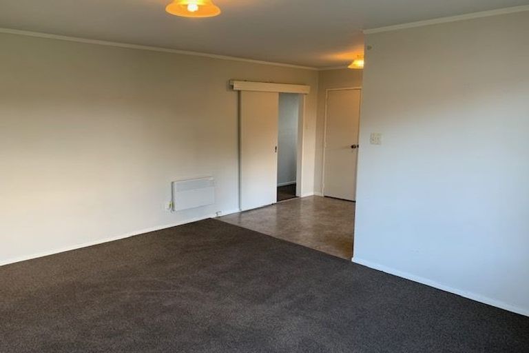 Photo of property in 54 Fruitvale Road, New Lynn, Auckland, 0600