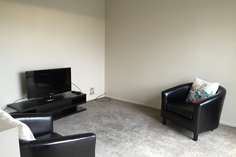 Photo of property in 2/9 Cameron Street, Sydenham, Christchurch, 8023