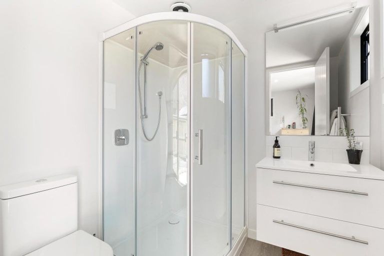 Photo of property in 82 Jack Hanley Drive, Jacks Point, Queenstown, 9371