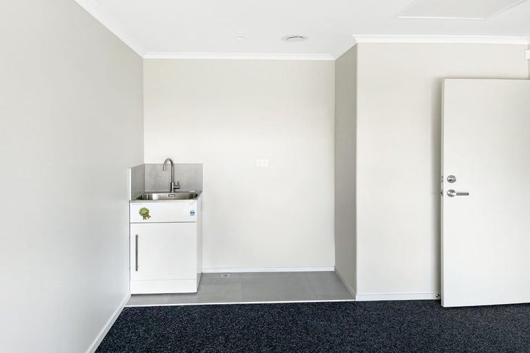 Photo of property in 2 Salers Lane, Papamoa, 3118